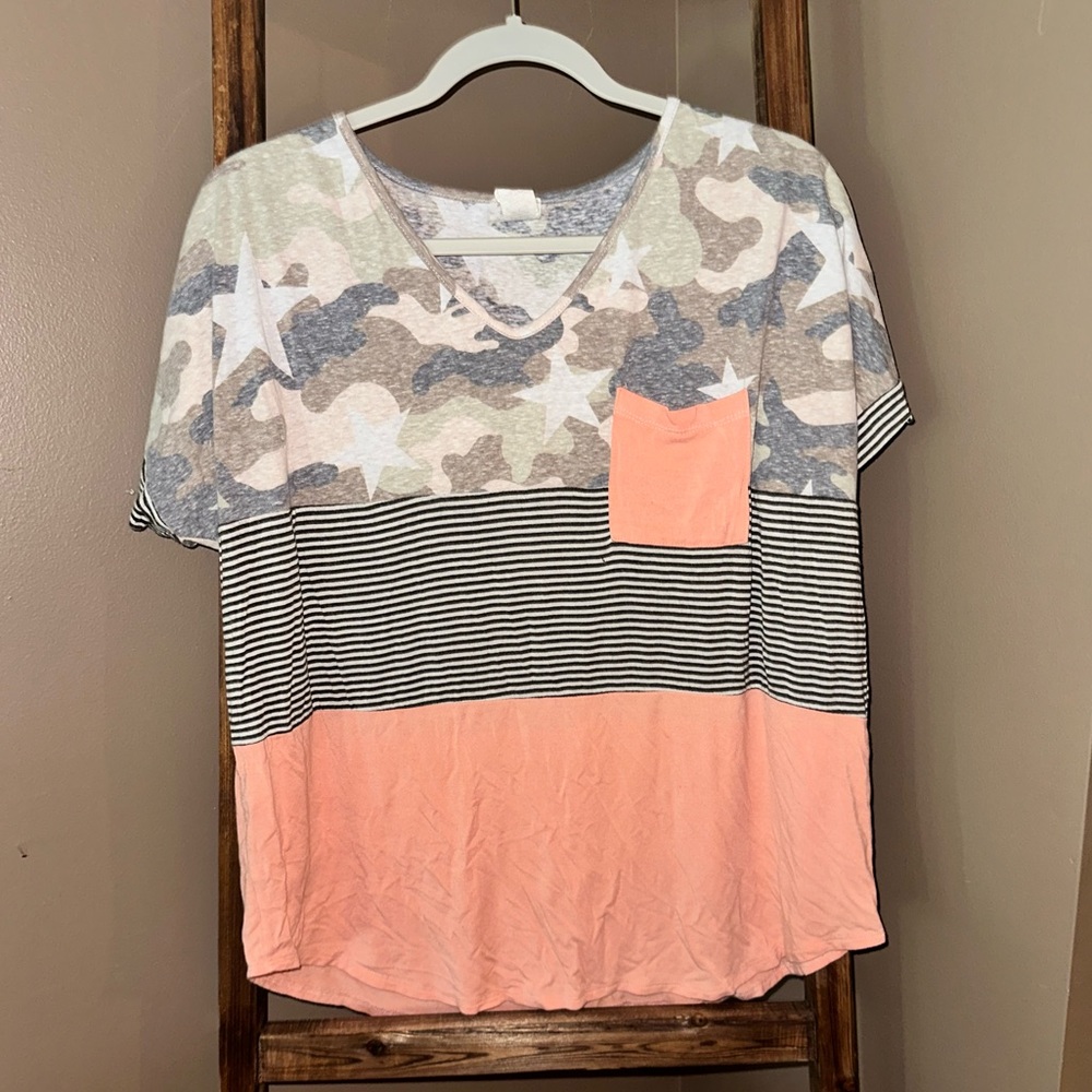pocket tee with designs